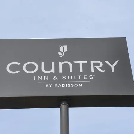Country Inn & Suites By Radisson Bloomington-Normal West, Il