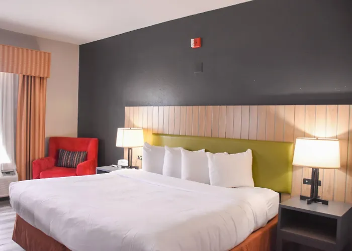 Hotel Country & By Radisson Bloomington-normal West, Il